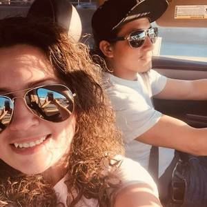 Meet your Posher, Javier y